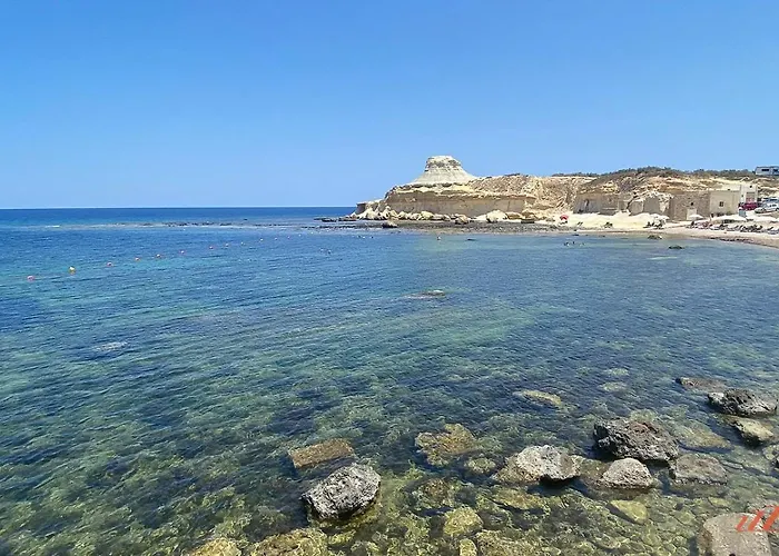 Seaside Simplicity In Qbajjar Gozo Marsalforn